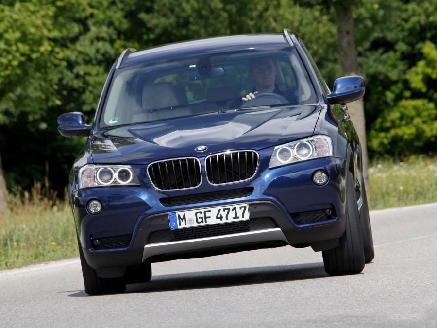  BMW X3 xDrive 2.0i 2011 года  (фото 12 из 16)